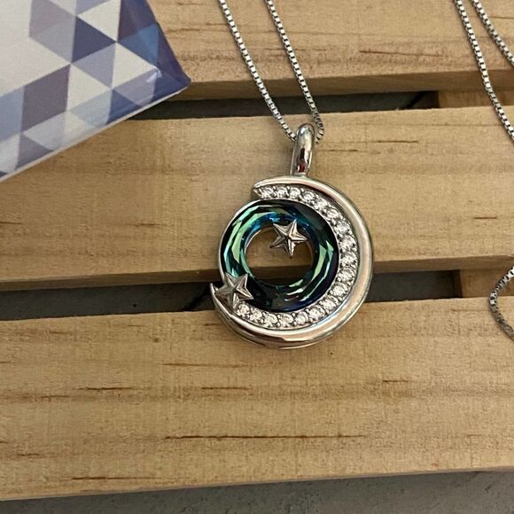 Moon & Star Blue Green Austrian Crystal Necklace - Picture 4 of 4